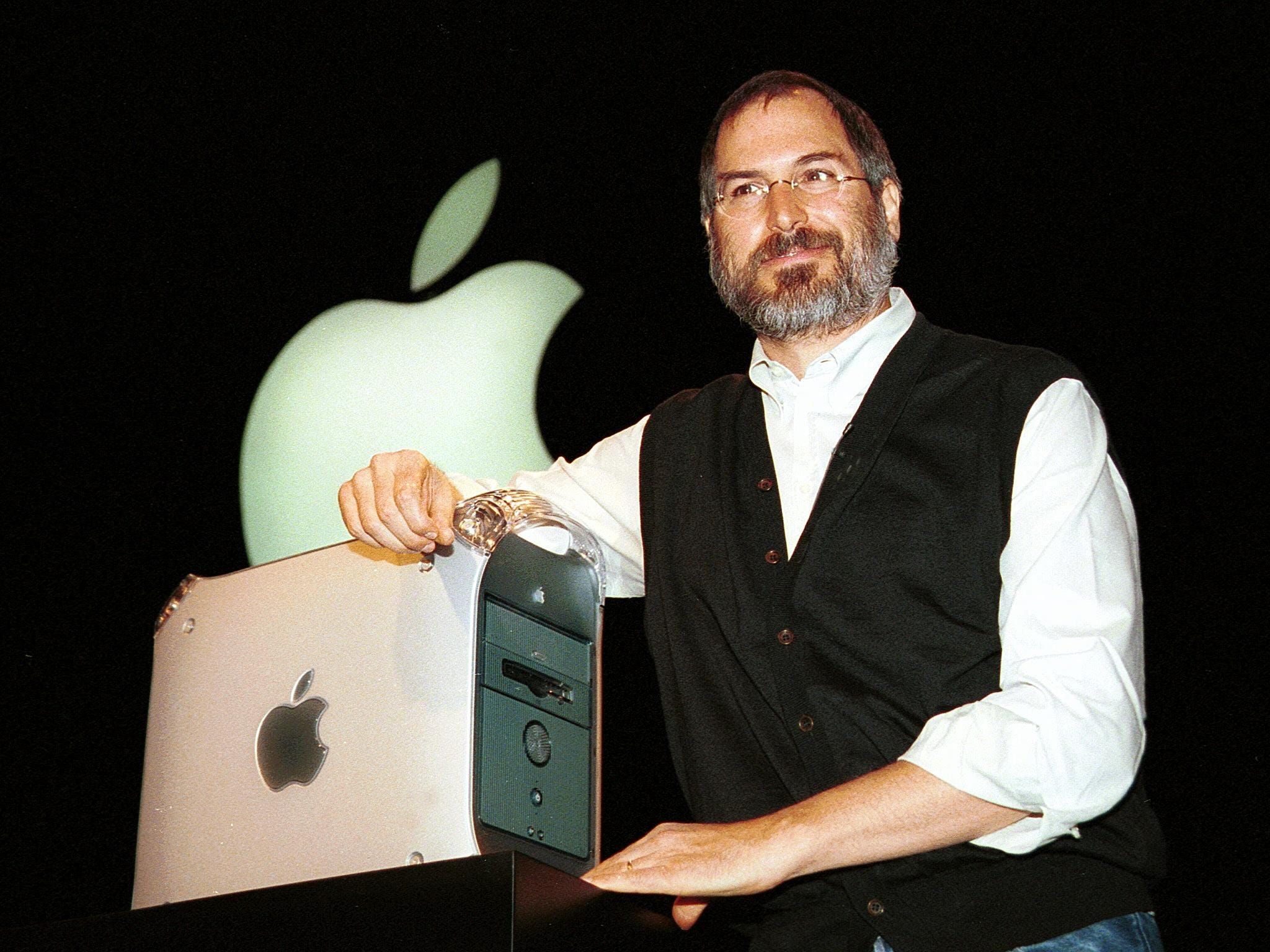 Steve Jobs transformou restrições de exportação em marketing — e o Vale do Silício aprendeu a lição