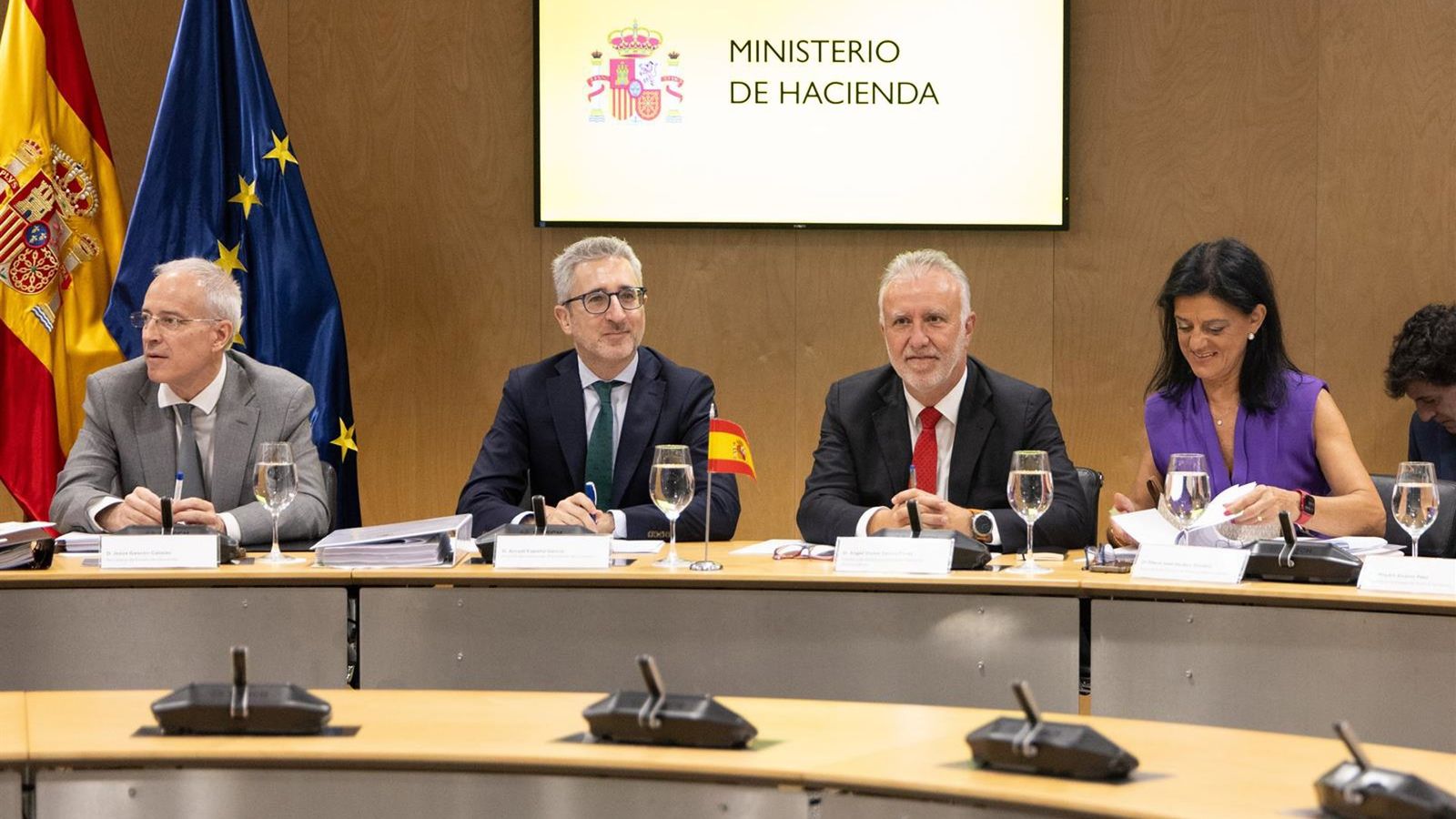 Governo espanhol aceita flexibilizar metas de déficit para regiões — uma mudança de estratégia