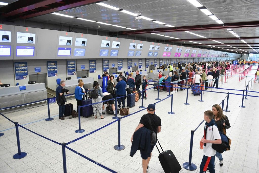 Turismo aéreo pressiona aluguéis na Espanha — e a conta chega ao morador
