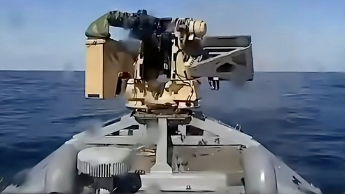 Ucrânia afunda drone russo com arma remota em duelo inédito