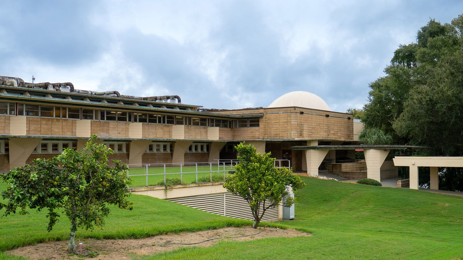 O único planetário de Frank Lloyd Wright renasce na Flórida
