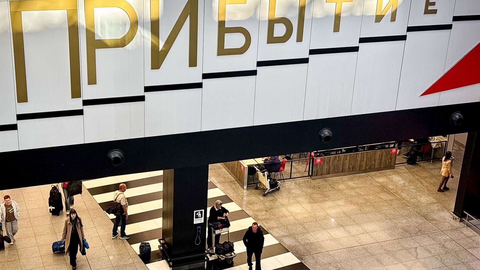 Ameaça de segurança fecha 4 aeroportos de Moscou por horas