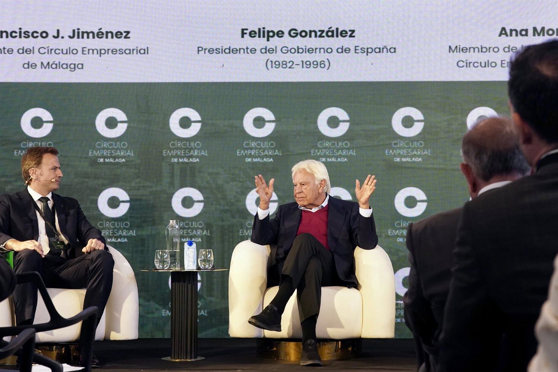 Felipe González prevê crise em IA e telecom com incerteza política