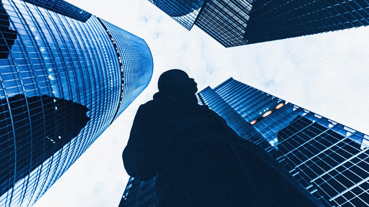 Desemprego entre trabalhadores negros persiste em patamares elevados