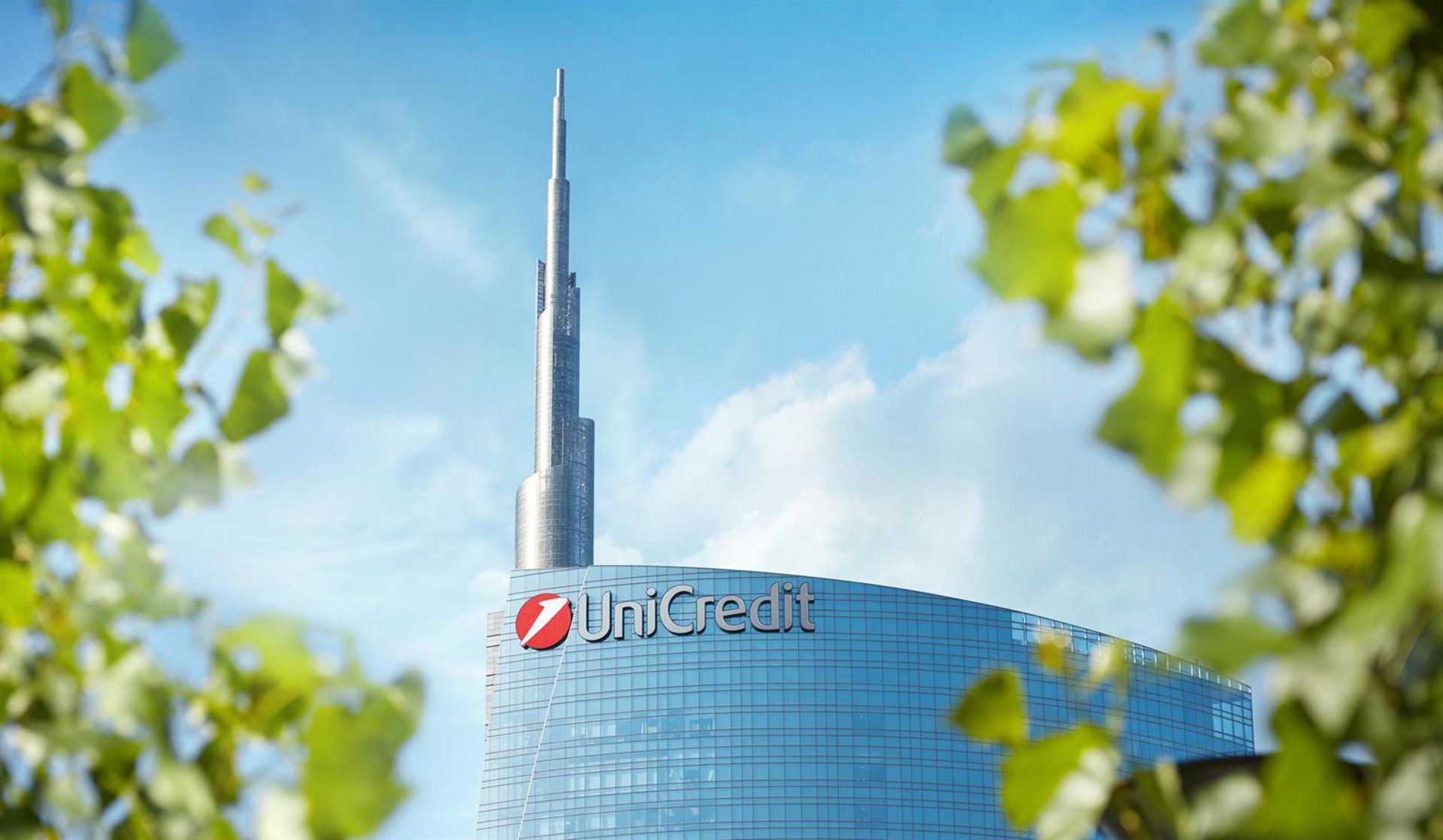 UniCredit avança sobre Commerzbank e desafia resistência alemã