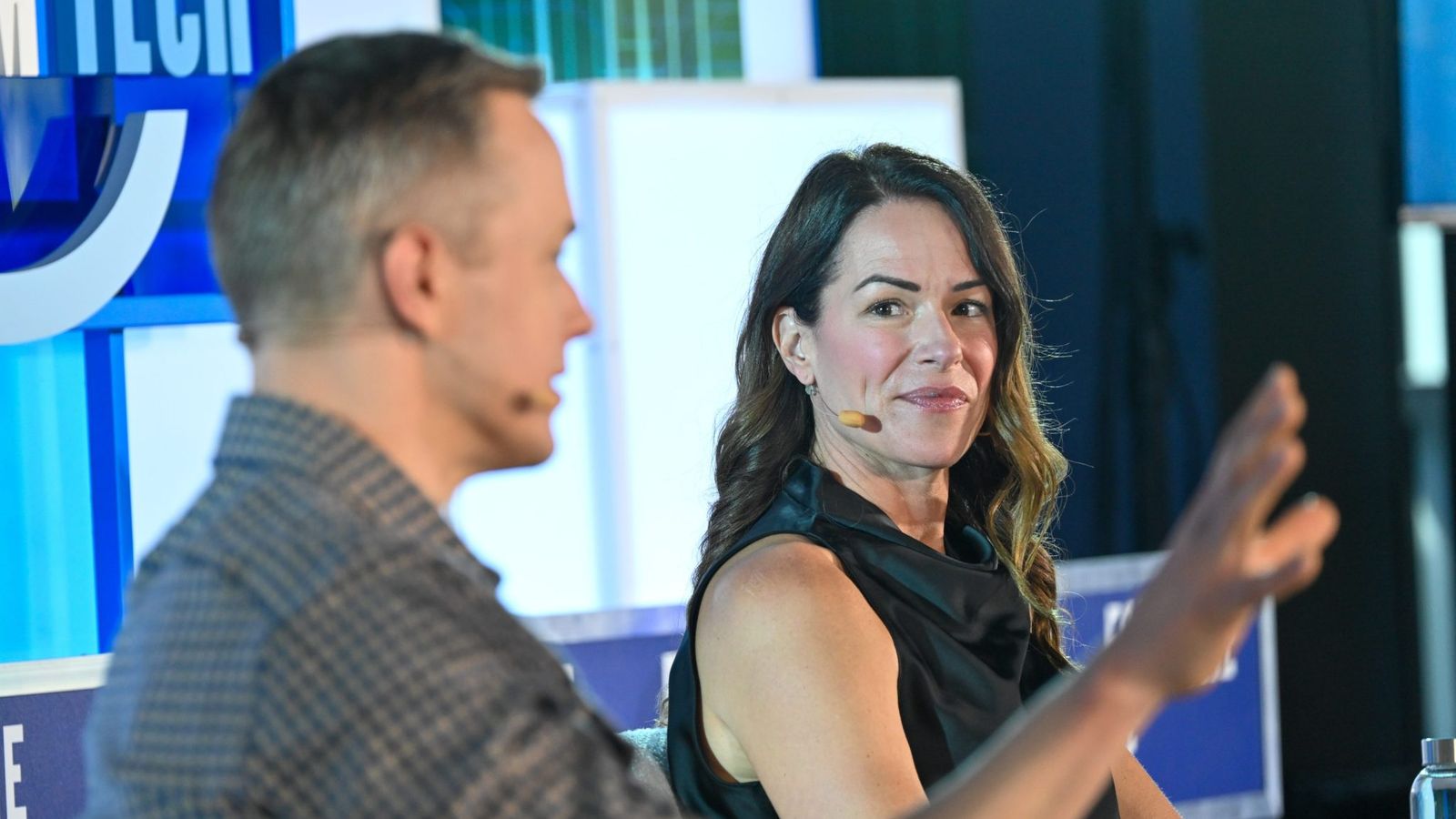 Alertas no Fortune Brainstorm Tech: EUA podem perder liderança em IA aplicada à biotecnologia