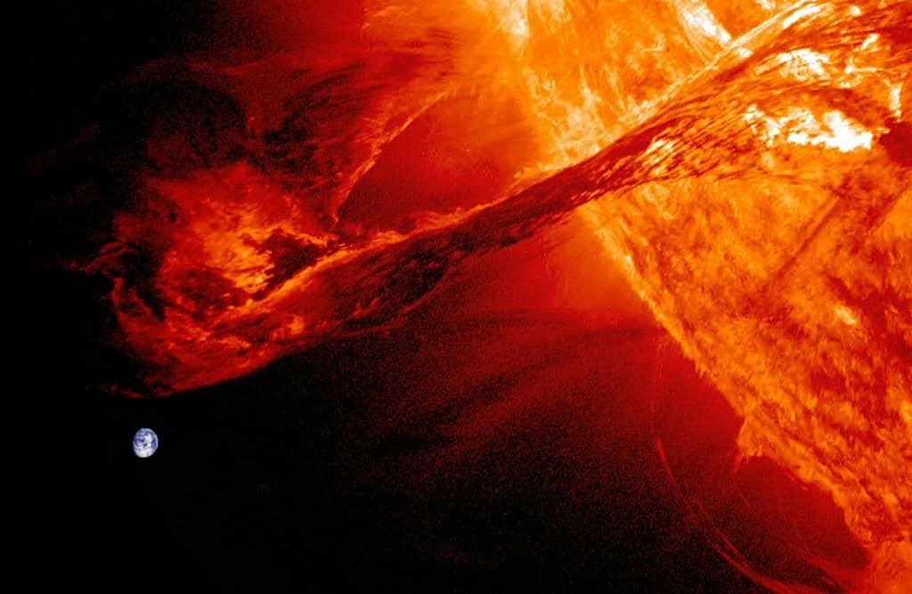 Cientistas detectam sinais precursores em erupção solar de classe X9