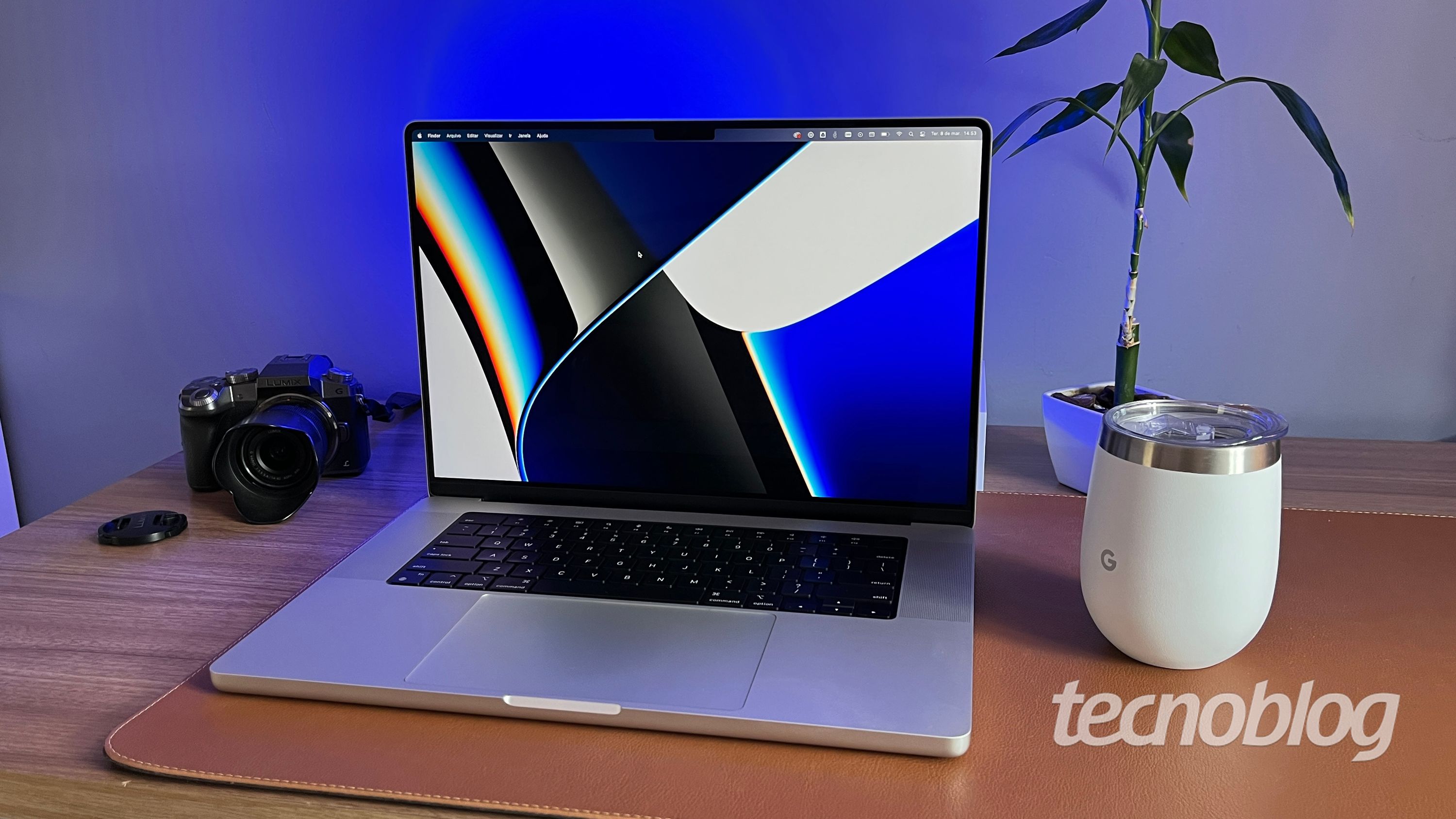 Apple redesenha MacBook Pro de entrada — o fim do notch e a era do touchscreen