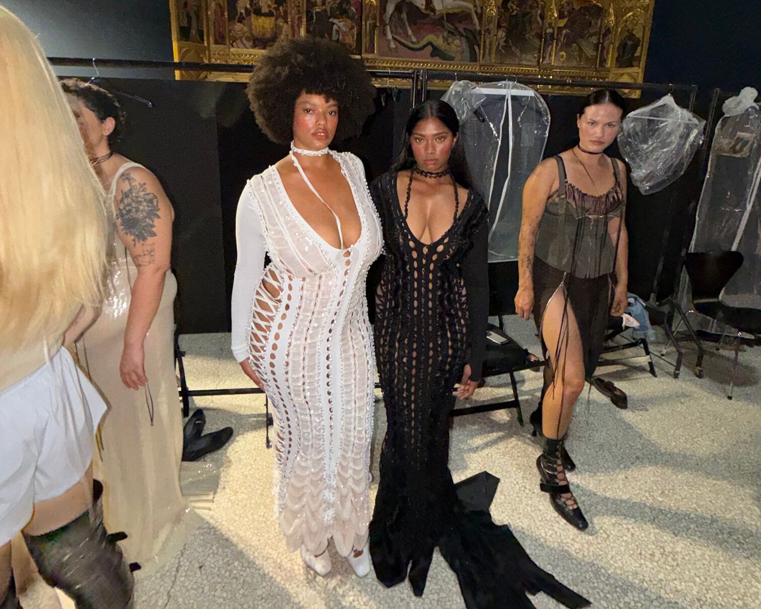 Sinéad O’Dwyer liberta o vestido de festa