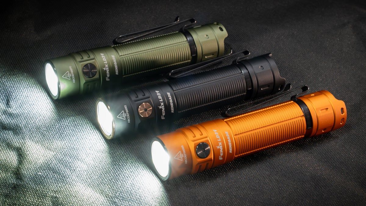 Fenix aposta na versatilidade com a nova lanterna LD31 RENEGADE