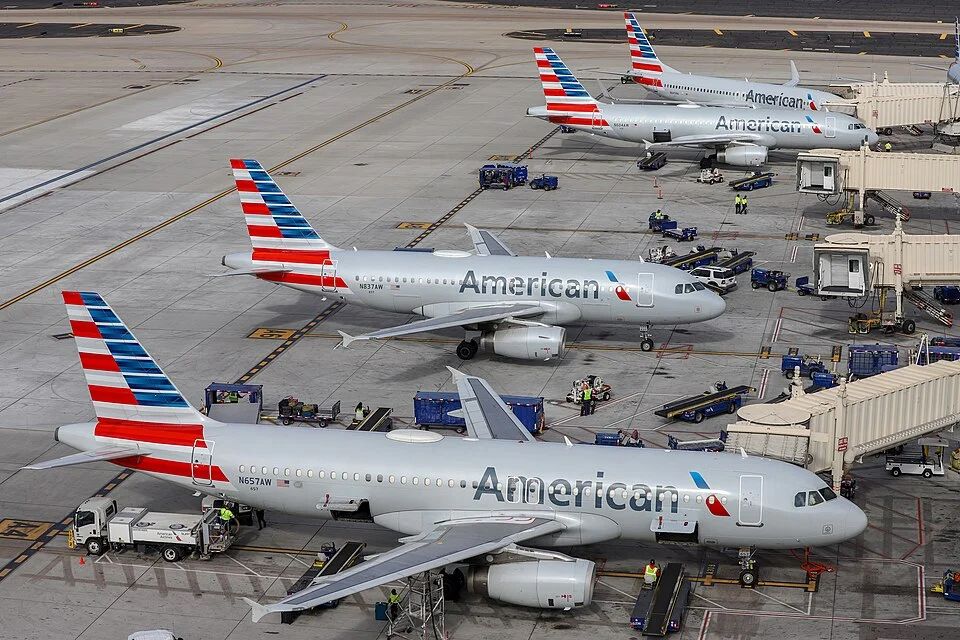 American Airlines leva Starlink para 1.030 aviões a partir de 2027
