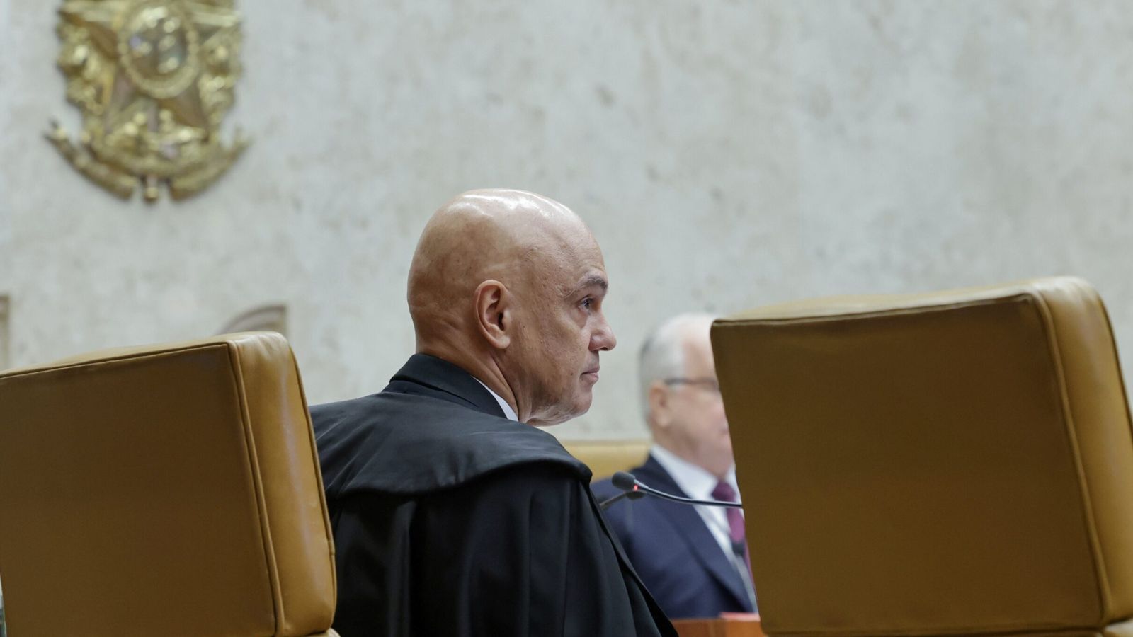 A mão pesada de Moraes e a conta no Datafolha