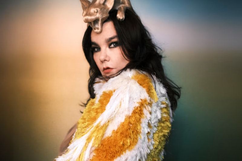 Björk transforma Galeria Nacional da Islândia em instalação imersiva — e prepara terreno para 2027