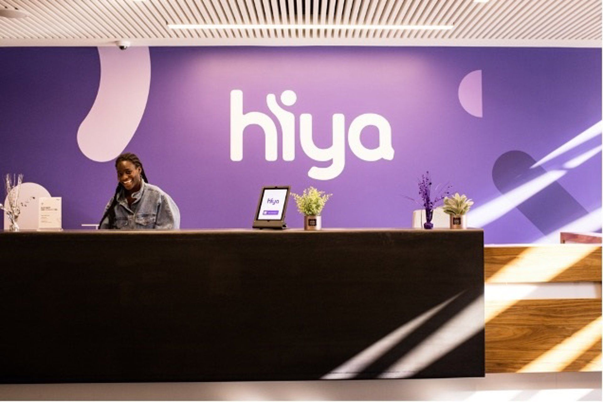 Hiya e Telefónica unem forças para identificar chamadas corporativas