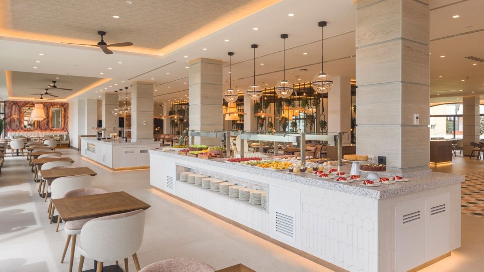 Ilunion Hotels corta desperdício alimentar em 25% com IA e biodigestores