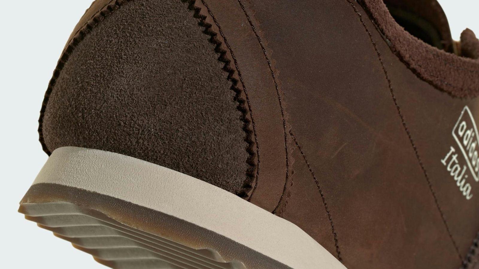 Adidas lança tênis retrô com inspiração em sobremesa italiana