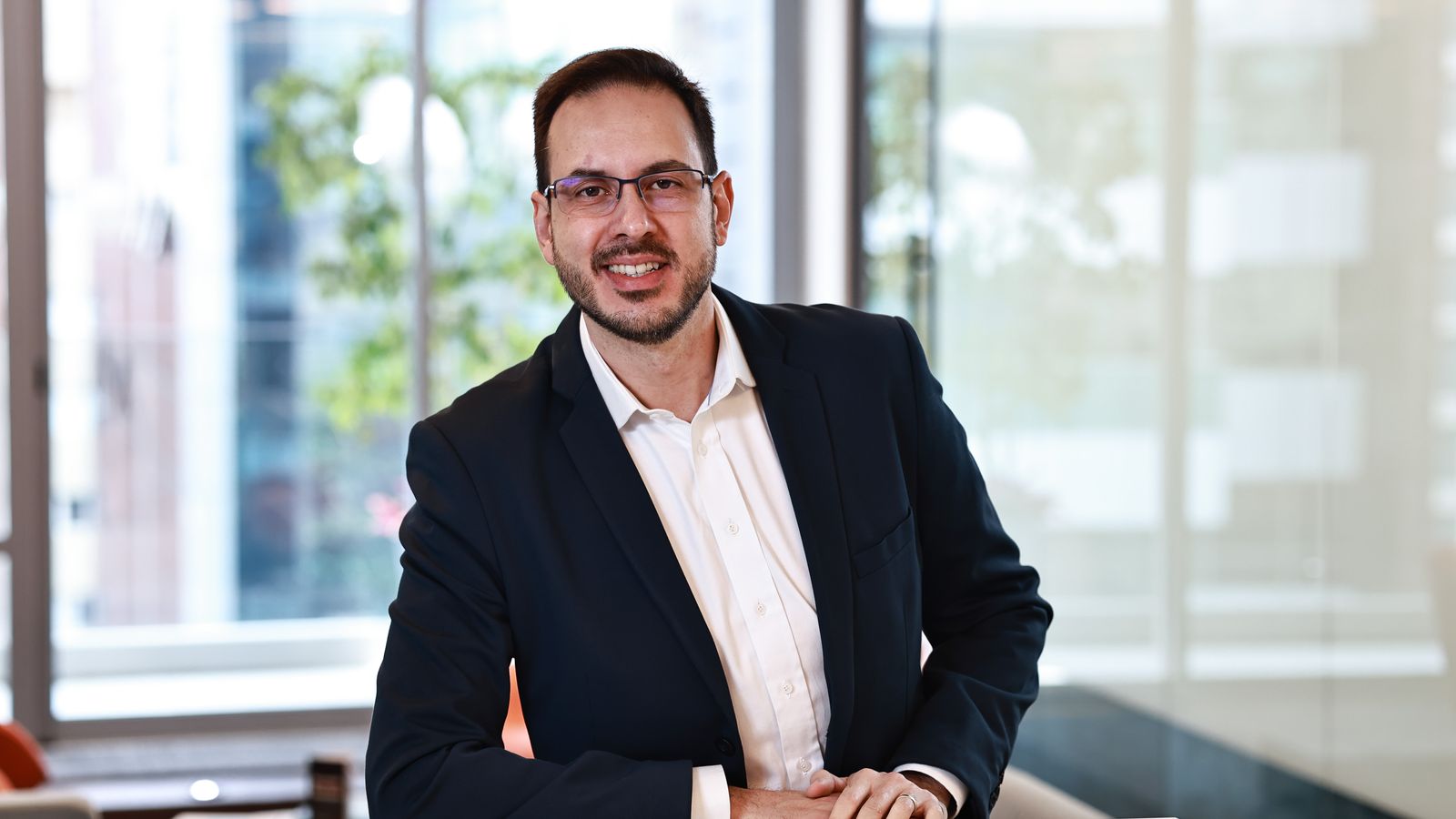 IA redefine engenharia de software: de assistente a motor da esteira