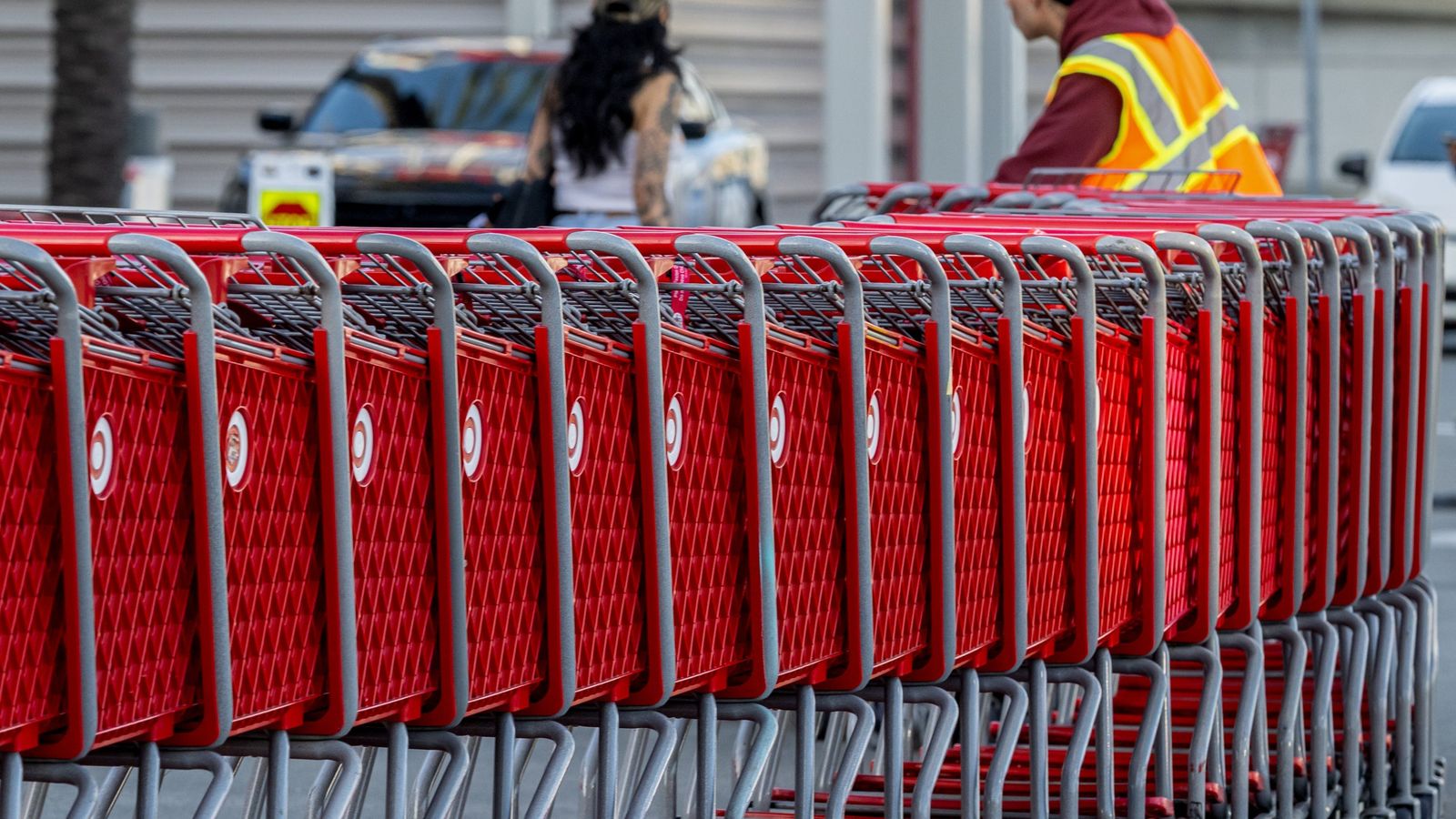 Target implementa sistema de pontos para controlar assiduidade de funcionários