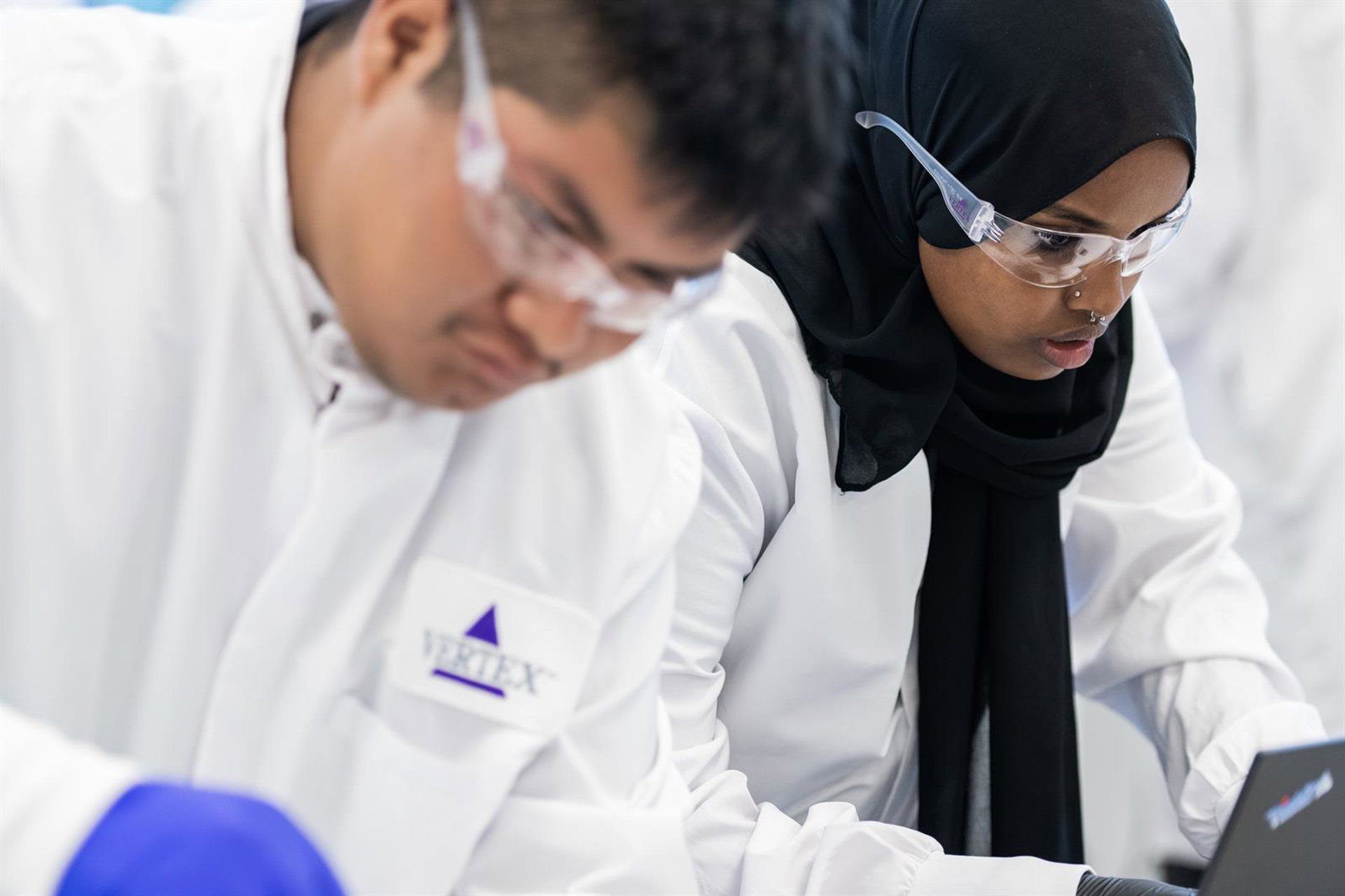 Vertex Pharmaceuticals compra Crinetics por US$ 8,75 bilhões — expansão em doenças endócrinas