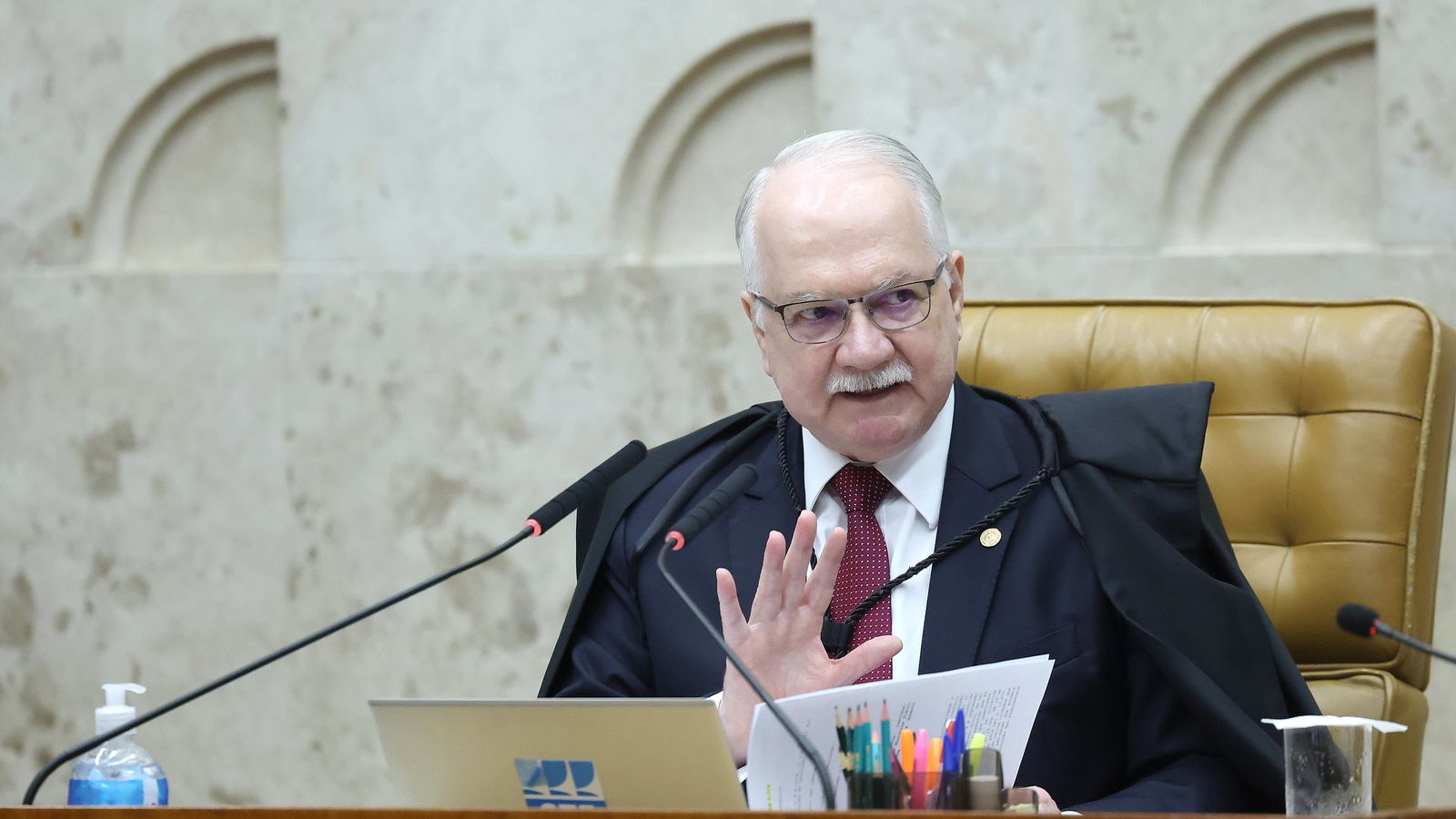 Fachin busca padronizar remuneração do Judiciário — proposta sai até novembro