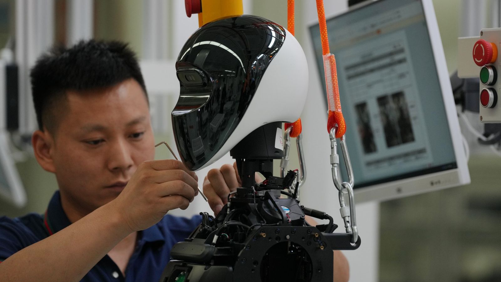 China domina produção mundial de robôs humanoides — mas falta mercado