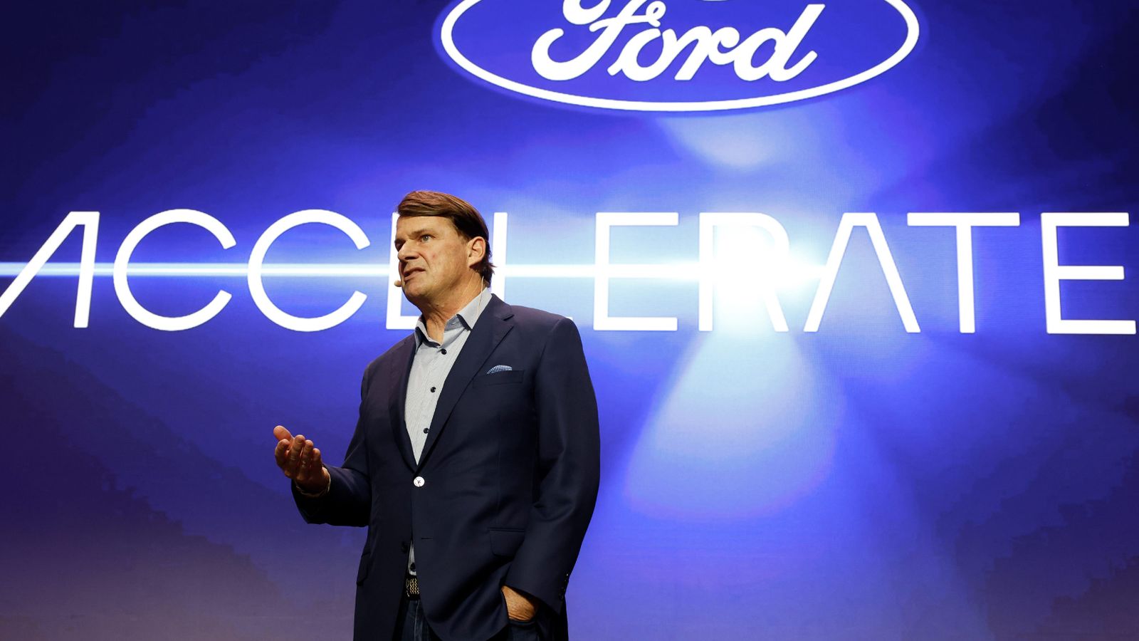 Ford usa IA para que EVs se diagnostiquem e evitem erros de montagem