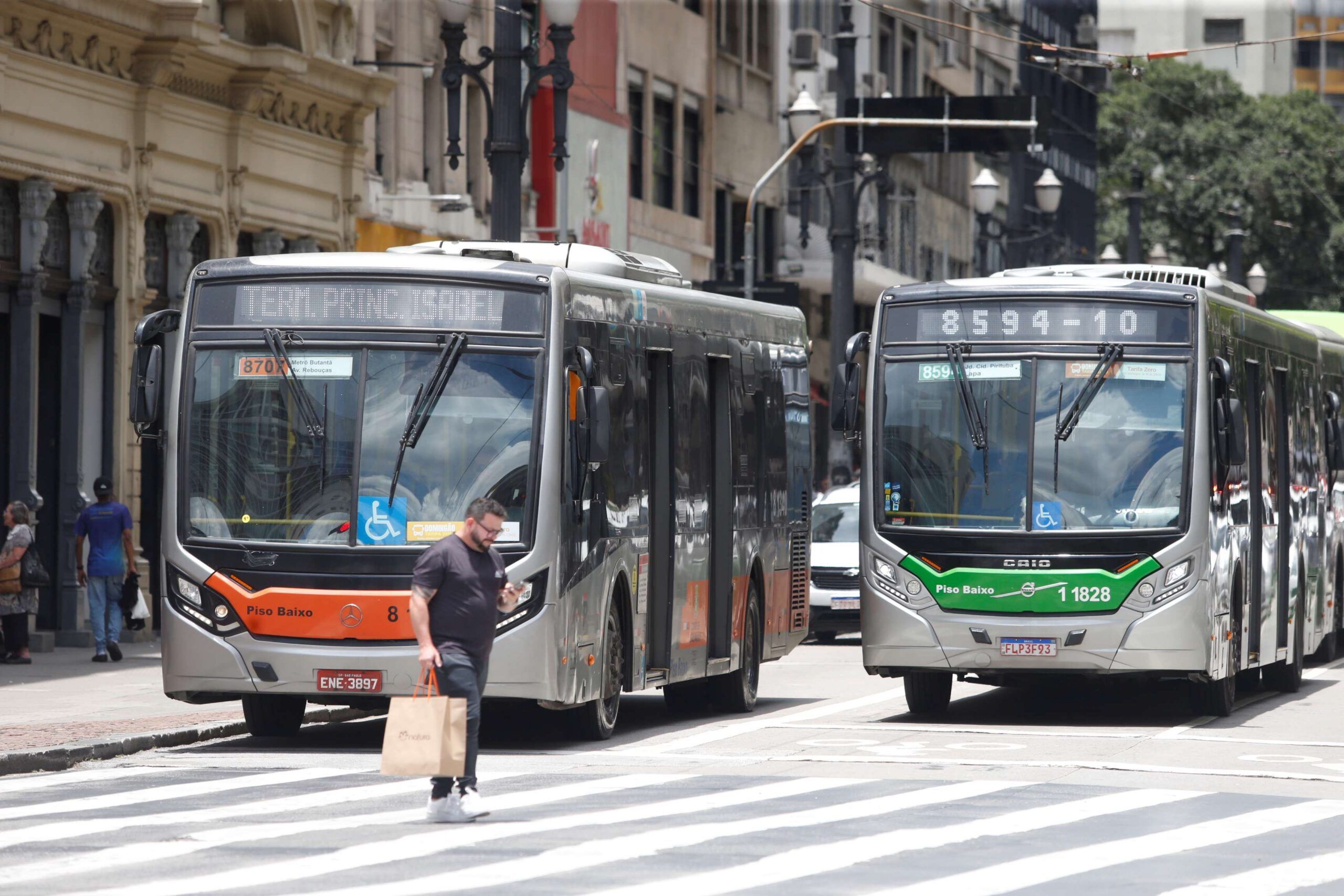 Tarifa zero injetaria R$ 45,6 bilhões na economia brasileira — aponta estudo da UnB