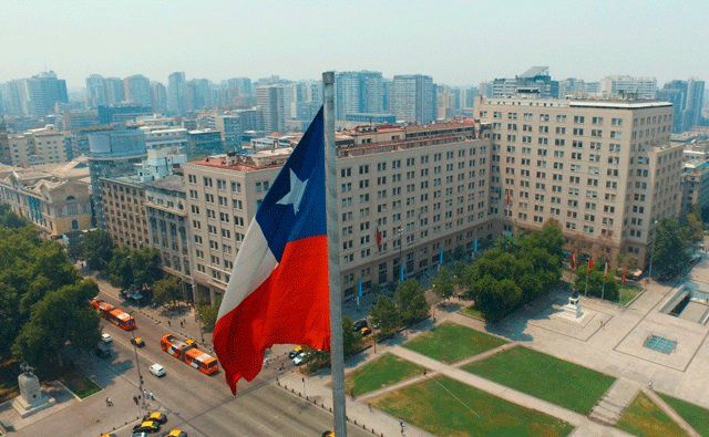 Desemprego no Chile atinge 9,8% e volta a níveis de 2021