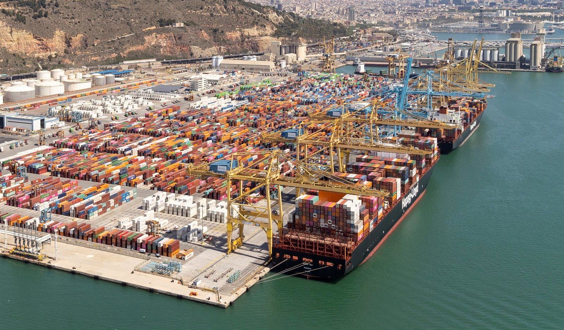 Portos da Espanha movimentam 230 milhões de toneladas — mas o ritmo do comércio perde fôlego