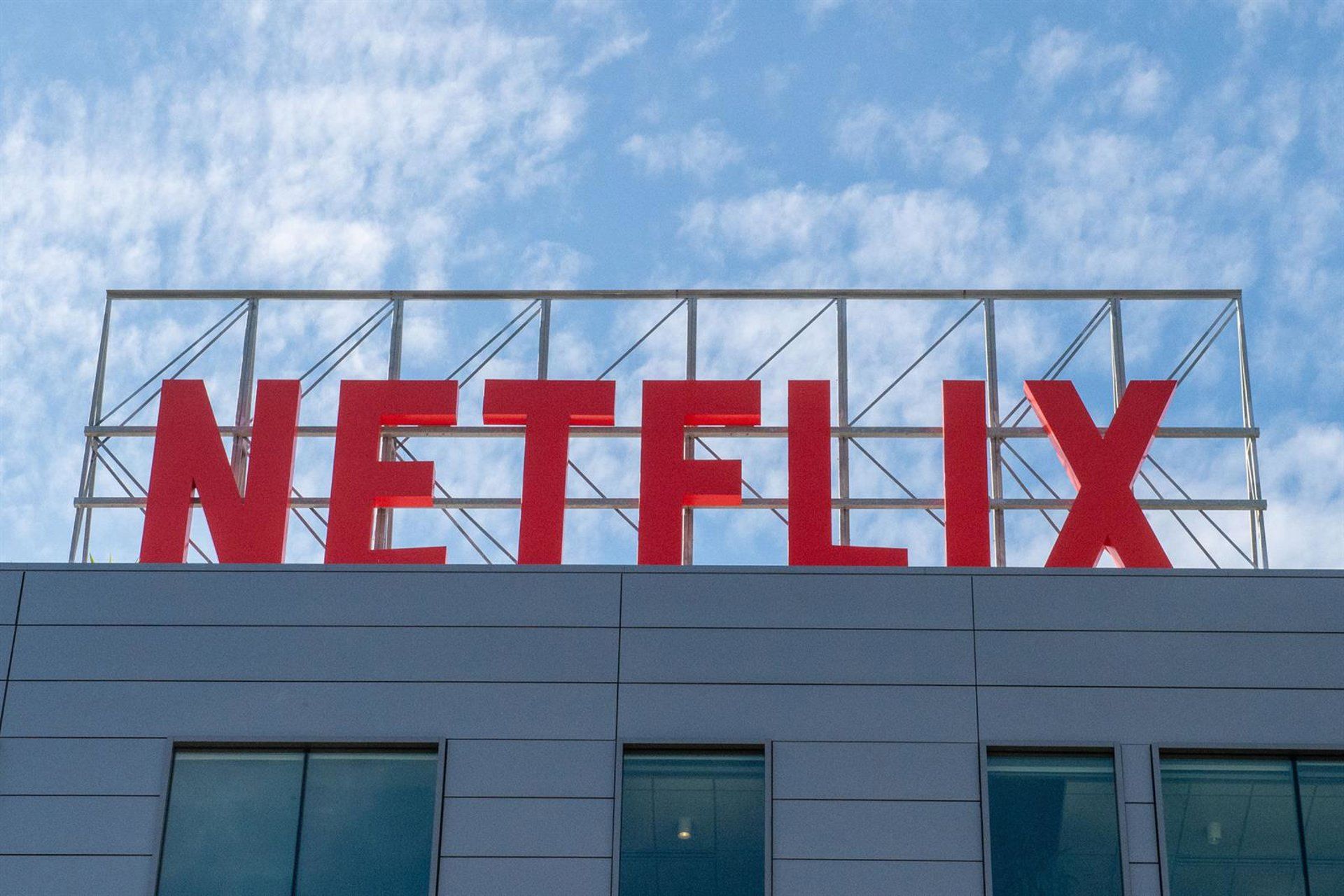 Netflix demite 850 funcionários em meio a reestruturação