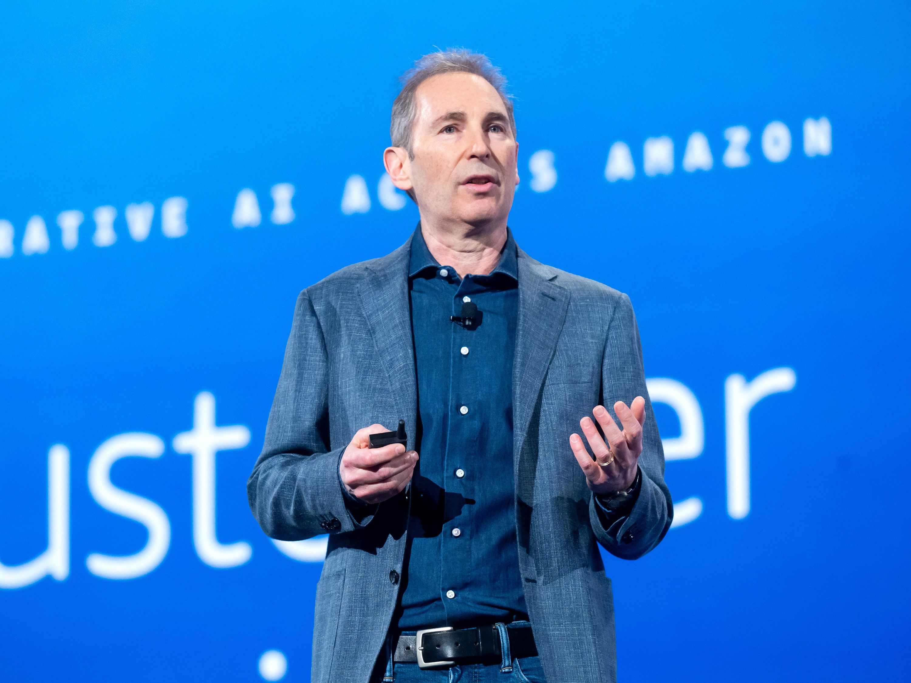 Big Tech desembolsa bilhões em rescisões para reajustar rotas estratégicas