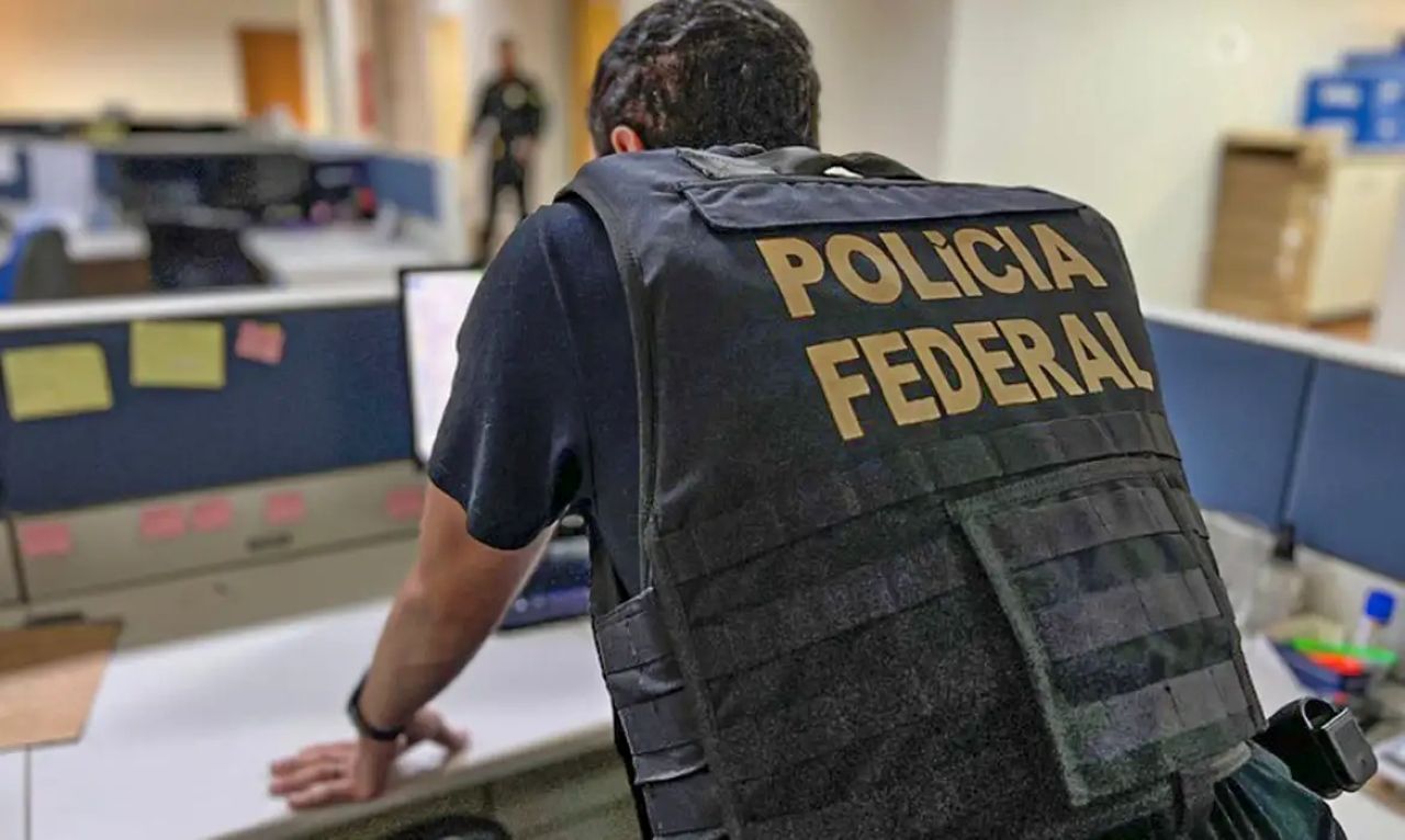 Polícia Federal desmente Veja sobre Daniel Vorcaro e filme de Lula