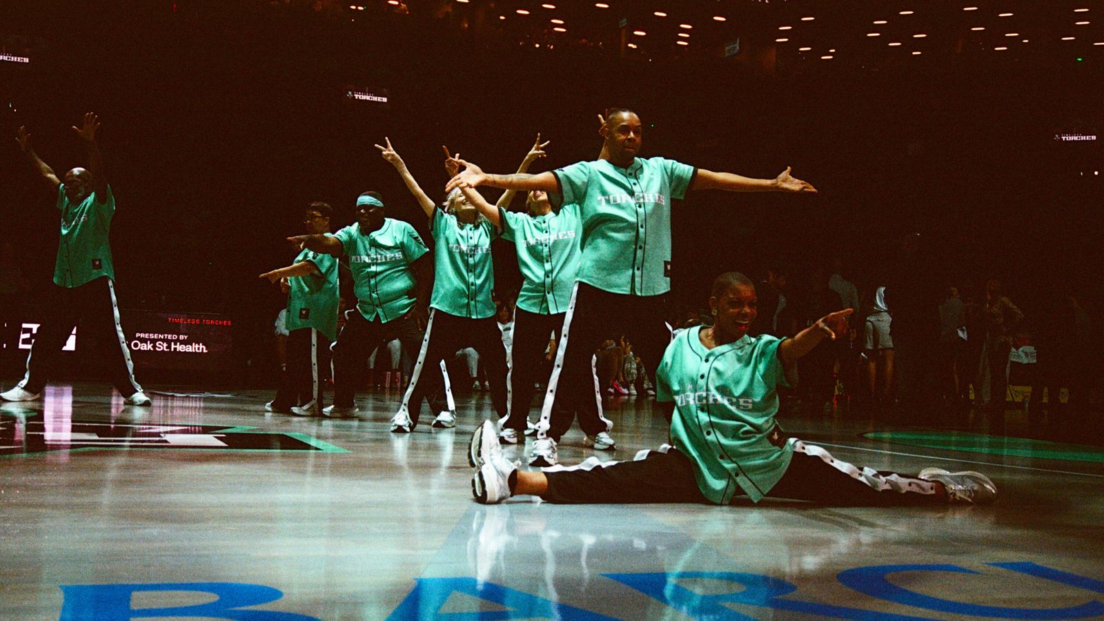 “Eu costumava ser”: a equipe que dança contra o tempo