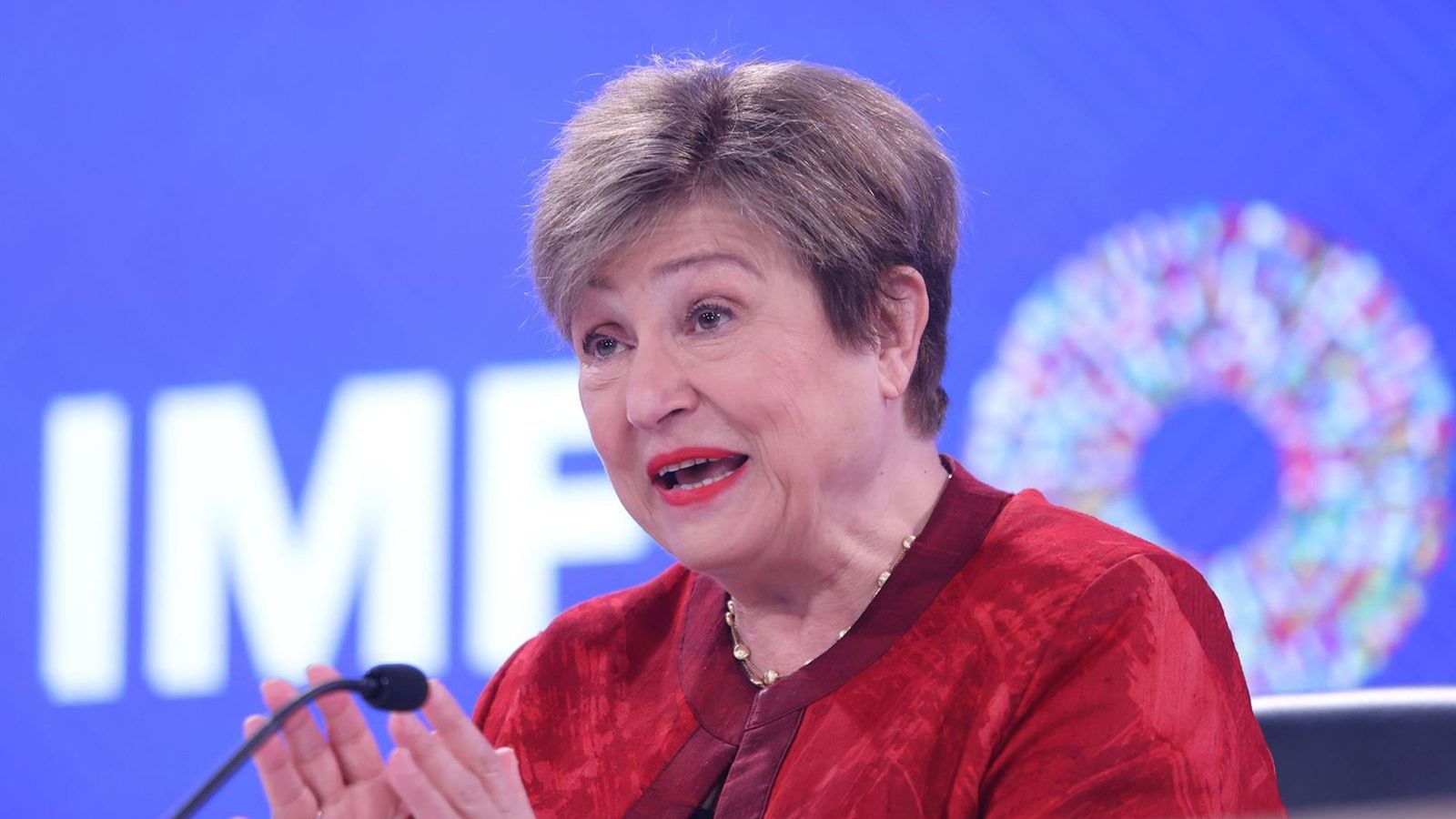 FMI: China deve gastar, EUA poupar e Europa investir