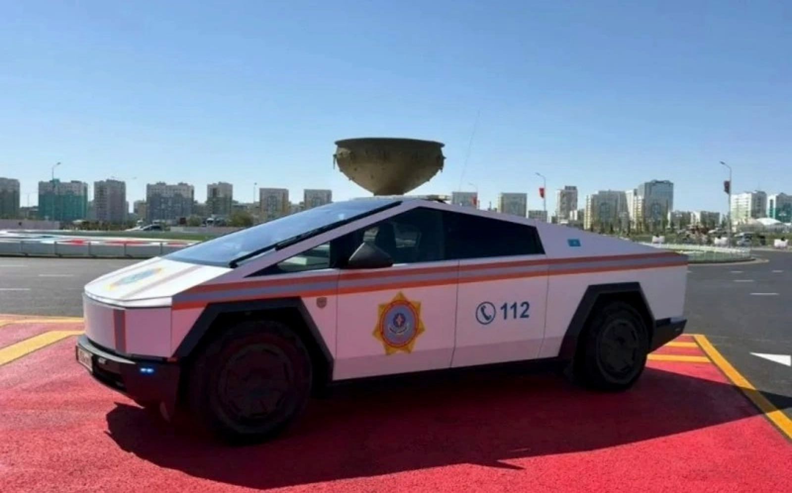 Cazaquistão avalia expansão de frota de Cybertruck para operações de resgate