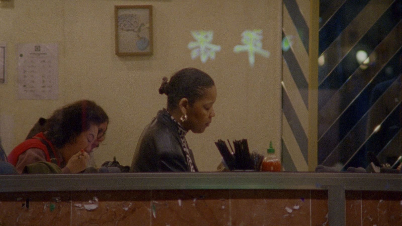 Beatrice Gibson: da vanguarda ao estrelato emergente no cinema
