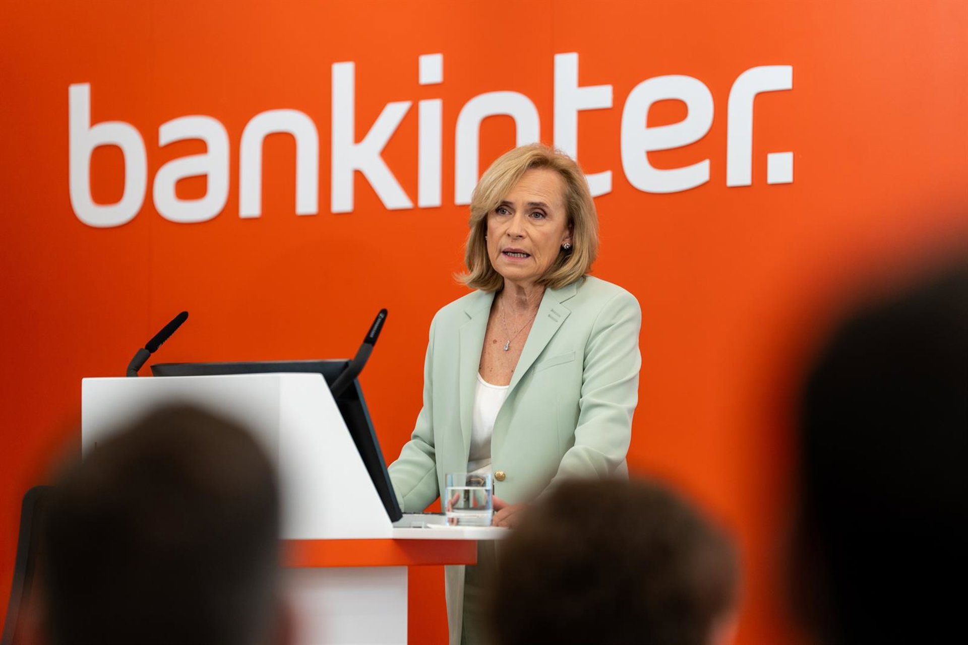 Bankinter usa IA para simplificar acesso a serviços bancários digitais