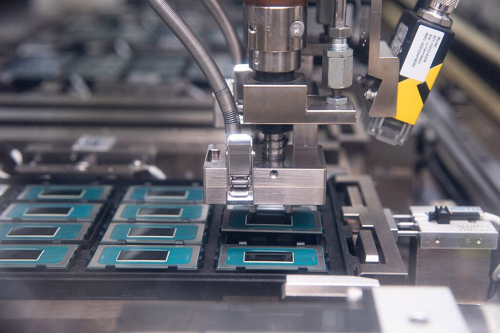 China avança em chips 3 nm com litografia UVP, desafiando sanções