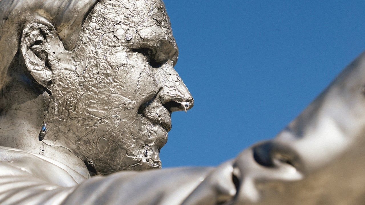 Estátua de Ron DeSantis que derreterá ao sol é anunciada como protesto climático