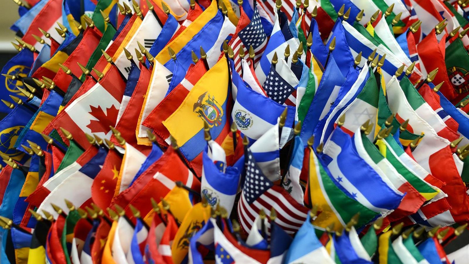 Chile mantém liderança em competitividade na América Latina — Brasil cai para a 65ª posição