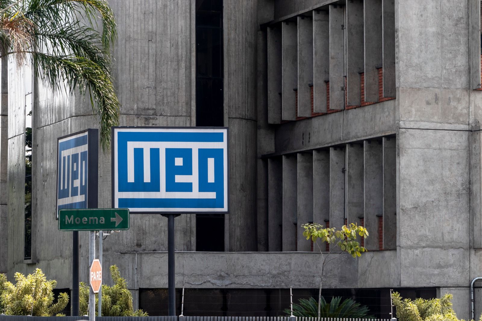 Goldman Sachs vê WEG (WEGE3) abaixo do consenso no 3º tri