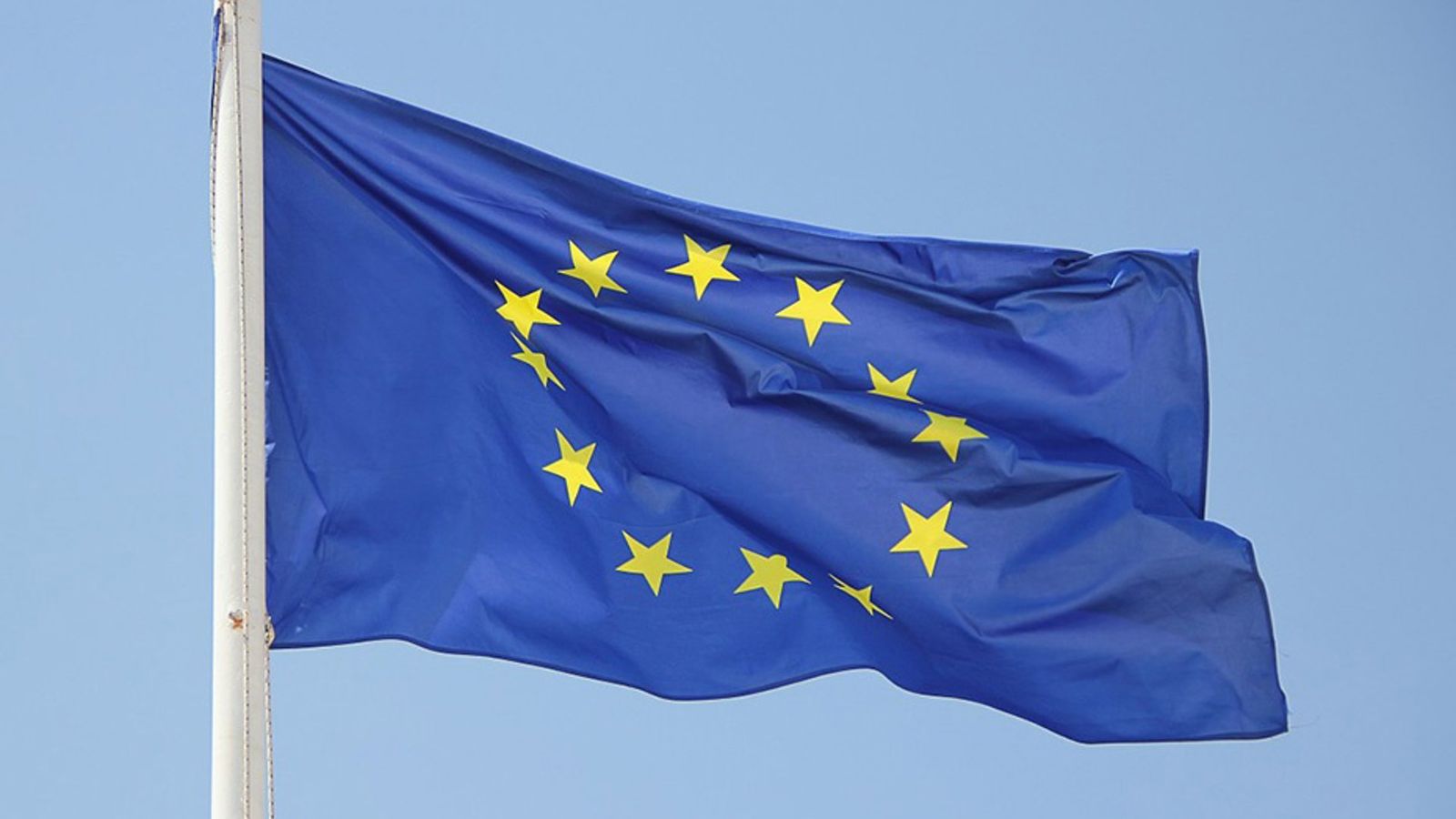 União Europeia articula plano de 200 GW para destravar armazenamento de energia