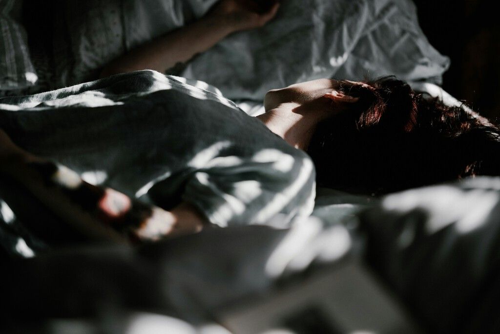 Ciência do sono derruba mito da hora mágica para dormir