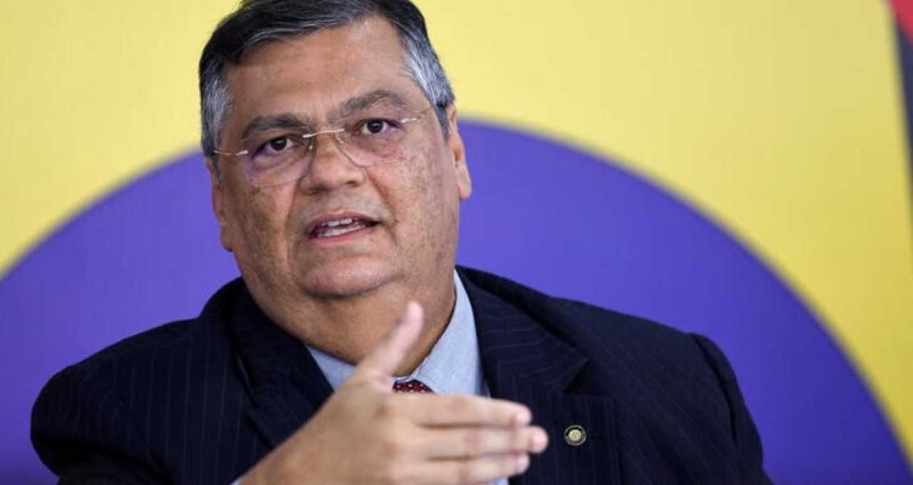 Dino impõe um CPF às emendas parlamentares