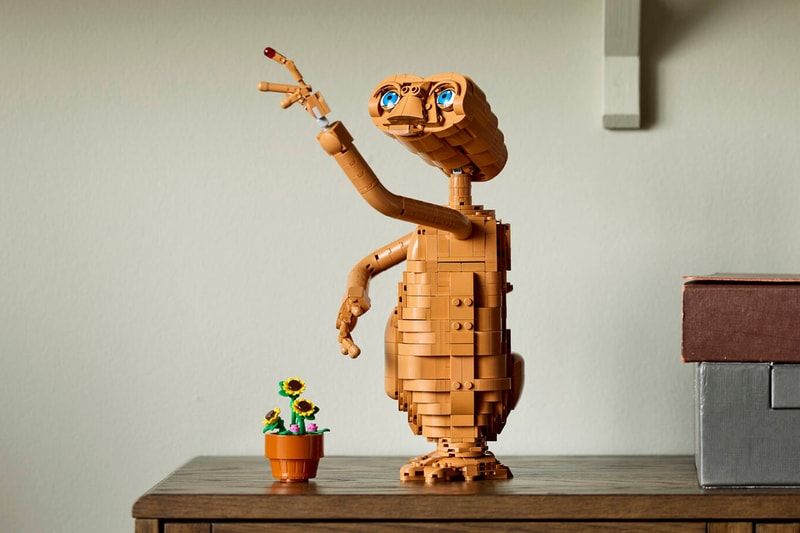 LEGO aposta na nostalgia de E.T. com novo set de 1.226 peças