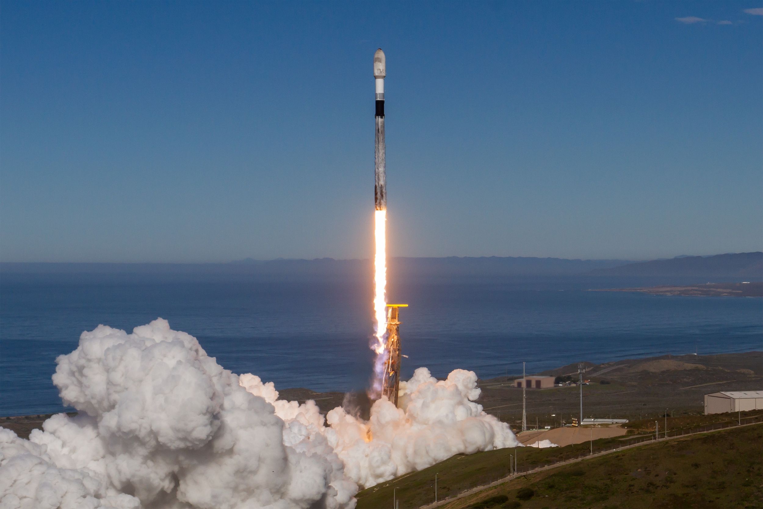 A dependência da SpaceX e o novo gargalo de acesso ao espaço para pequenos satélites