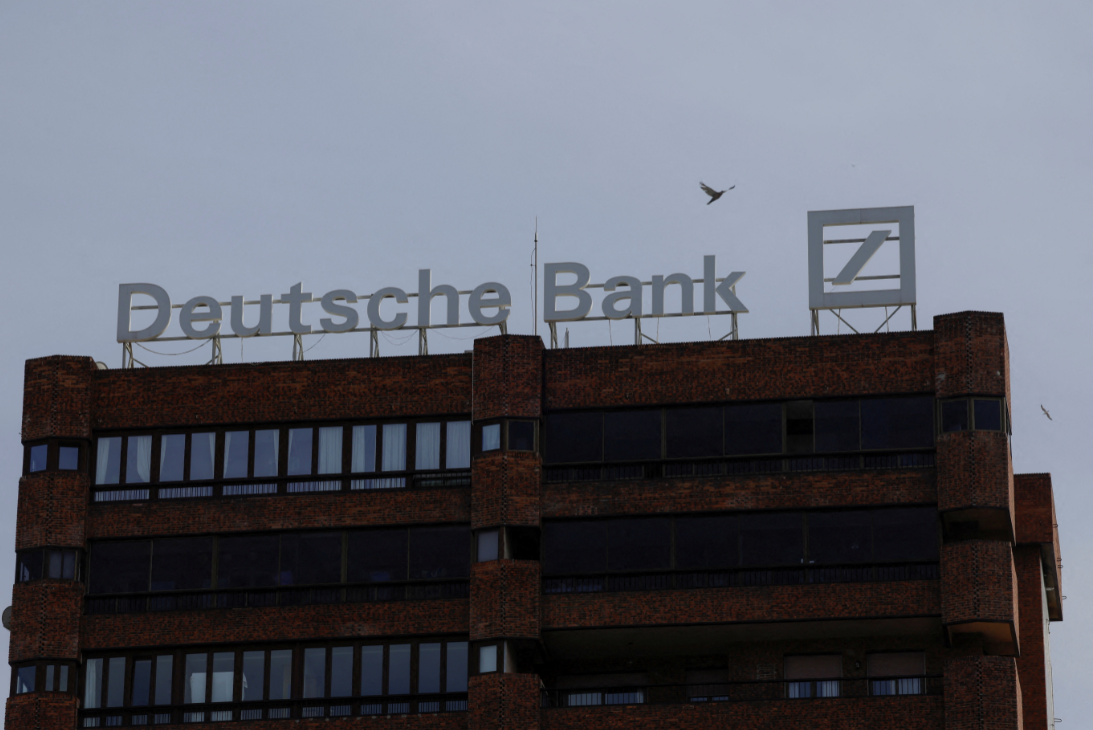 Deutsche Bank dobra a aposta nos acionistas