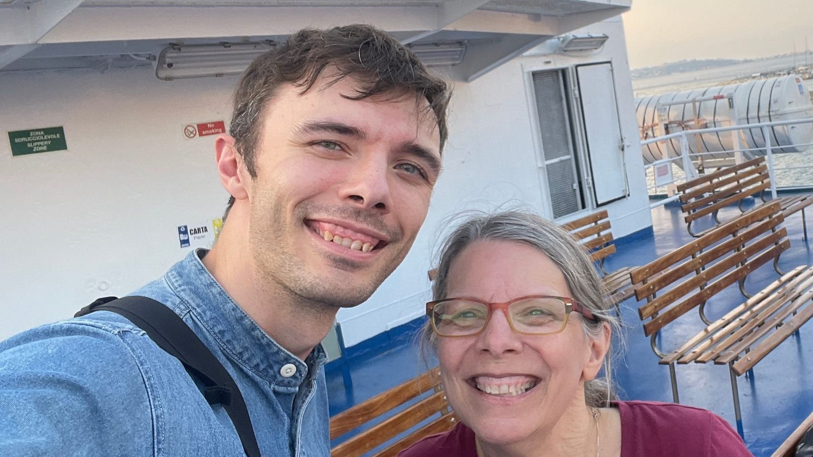 Viajar com pais — o teste de resistência que redefine a intimidade