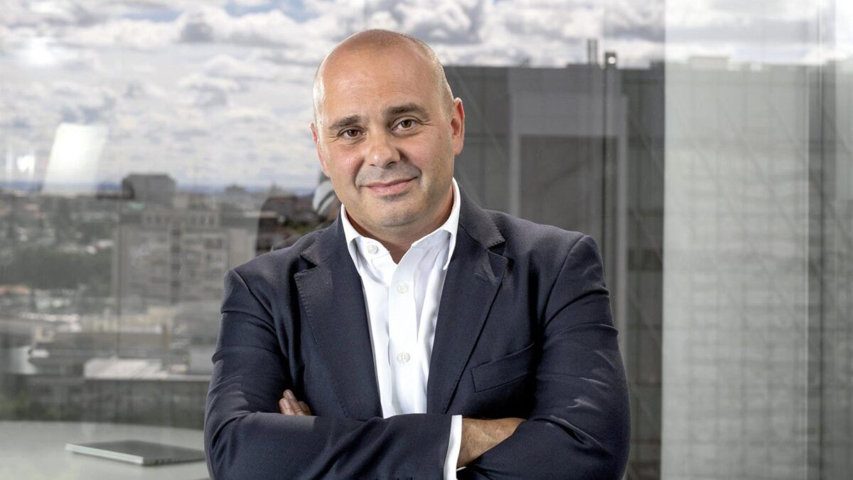 Do software ao cimento: a rotação que testa a tese de tech
