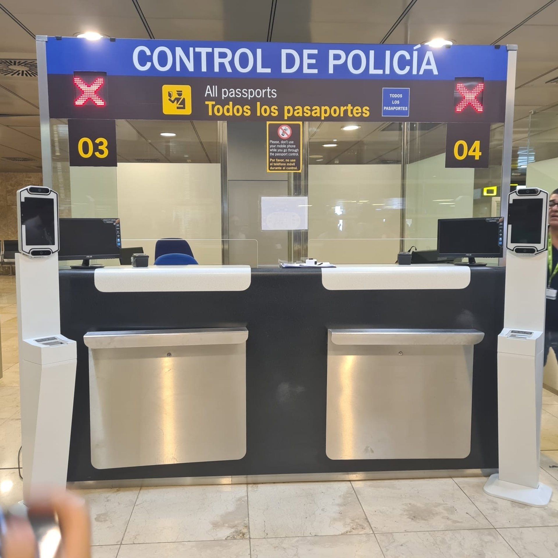 Aeroportos e companhias aéreas pedem suspensão de sistema digital na UE durante alta temporada